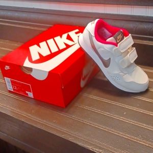 Nike Child's sneakers
